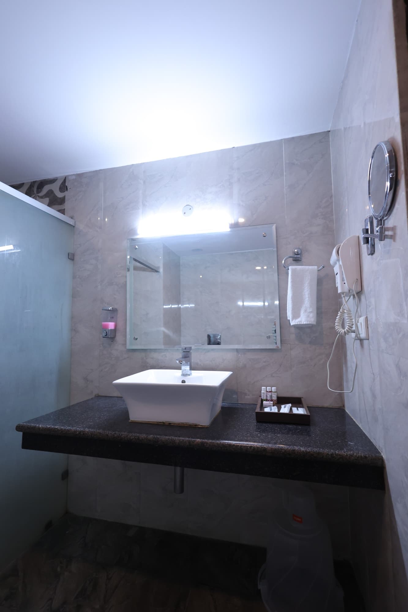 Pearl Suite Single 7